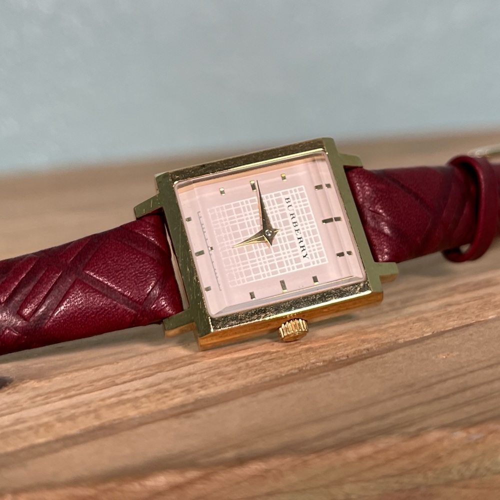 Burberry Ladies Square Small Tank Watch Swiss Made Quartz